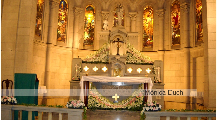 AMBIENTACIÓN CEREMONIA DE BODA  CATÓLICA